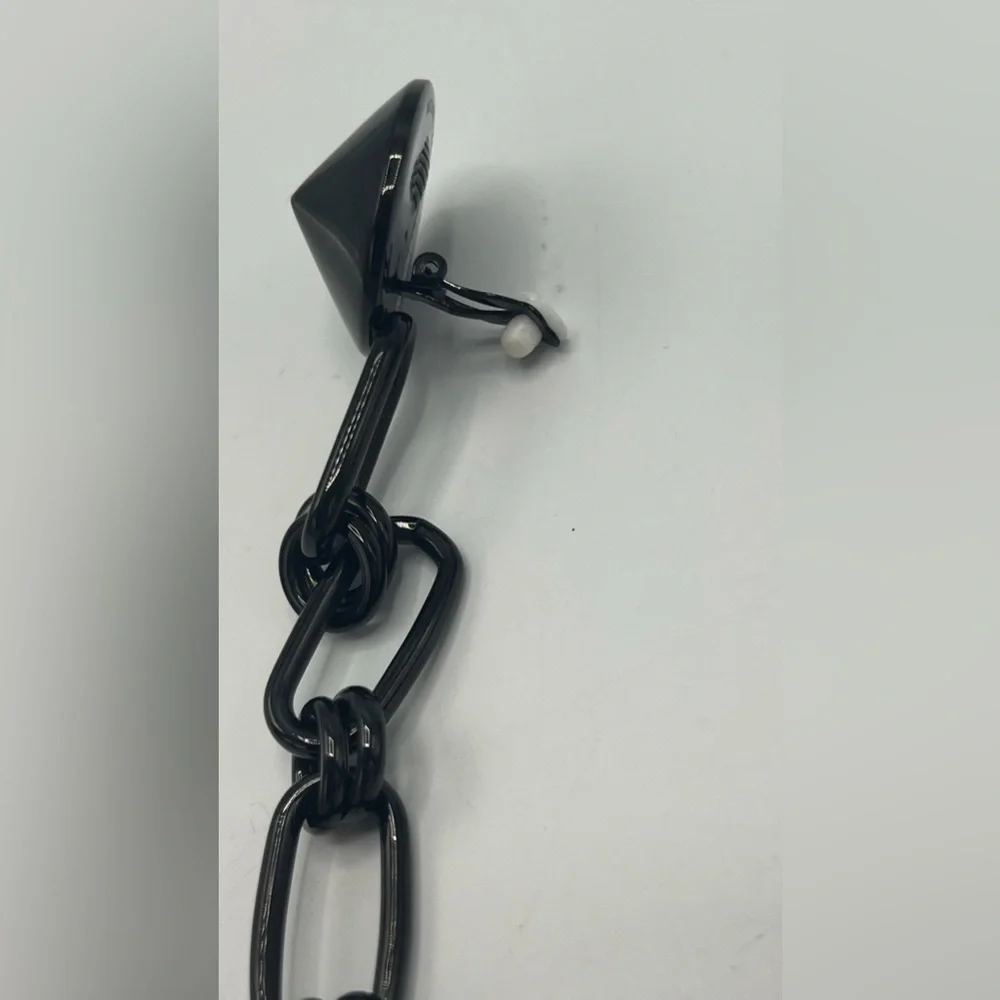 NEW MICHAEL KORS Black  CLIP ON HANGING EARRINGS - Picture 3 of 6